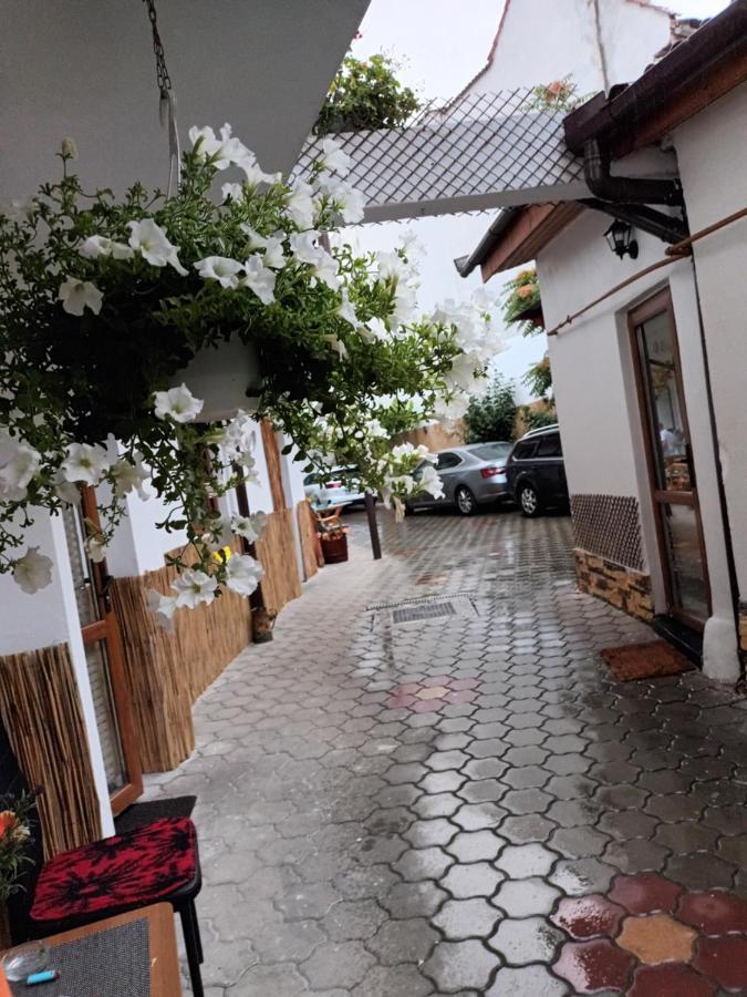 Amaraz Center Hotel Sibiu Buitenkant foto