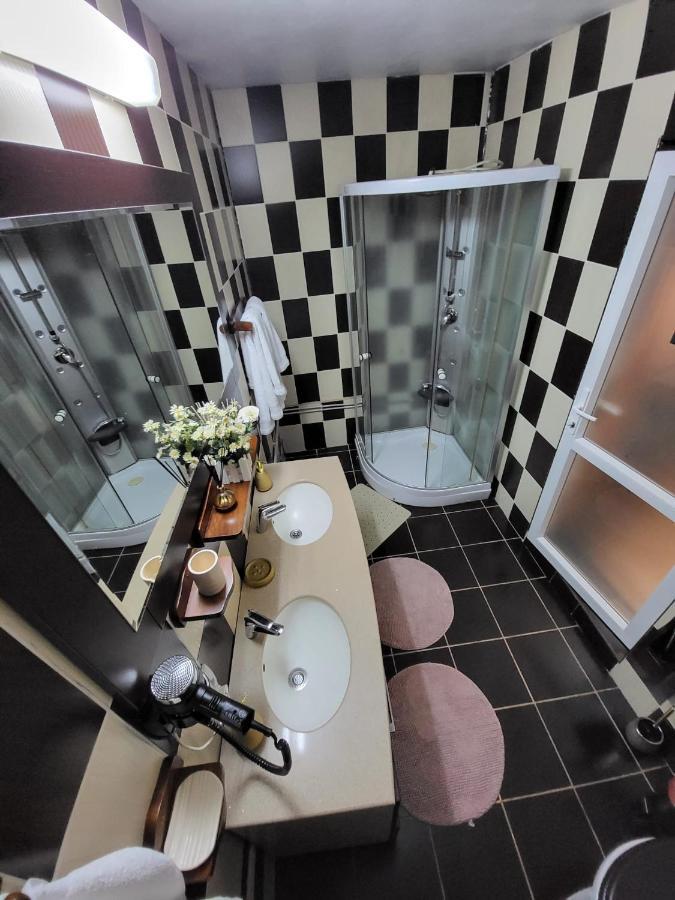Amaraz Center Hotel Sibiu Buitenkant foto